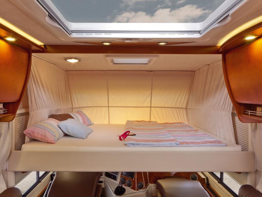 Интерьер Concorde Carver 2008 года  (фото 11 из 12)